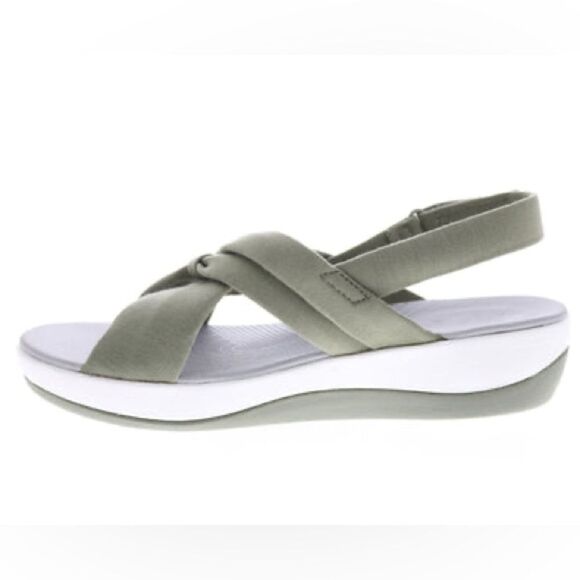Cloudsteppers by Clarks Arla Belle Sandal  Size 6W.  B82 - Picture 1 of 10